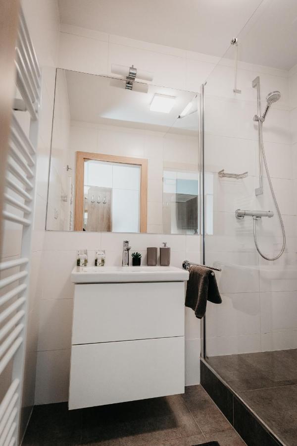 Old Town City Center Apartment 2 - Private Parking Included Kassa Kültér fotó