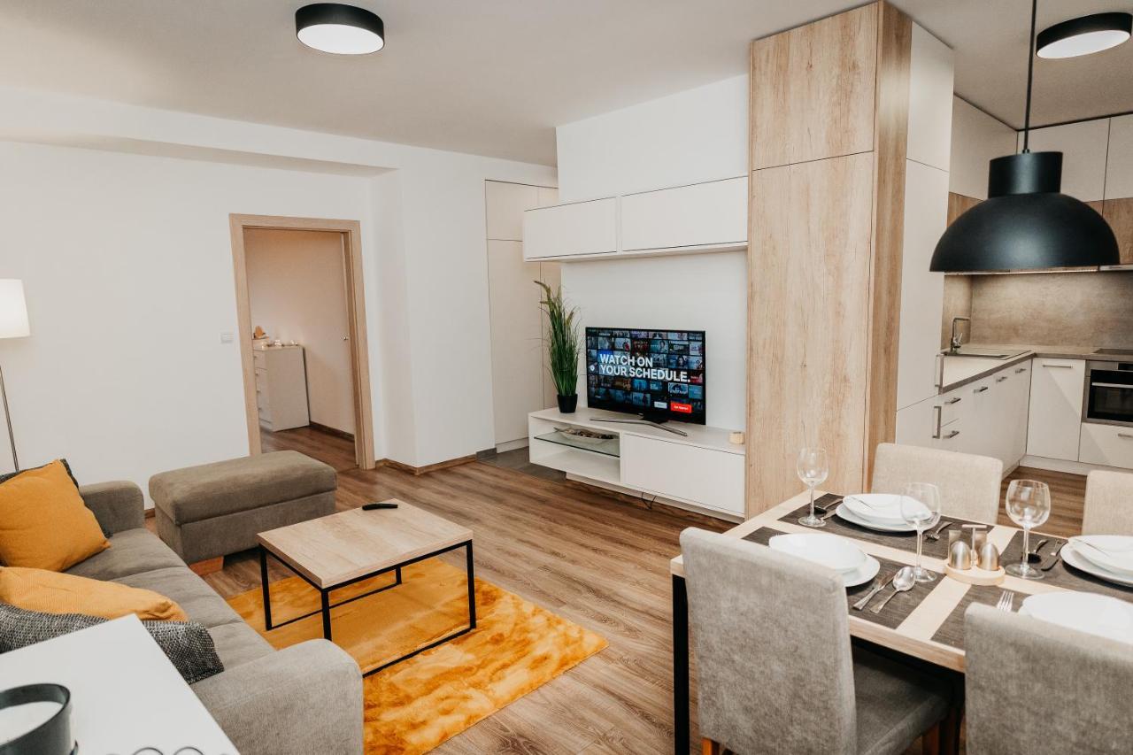 Old Town City Center Apartment 2 - Private Parking Included Kassa Kültér fotó