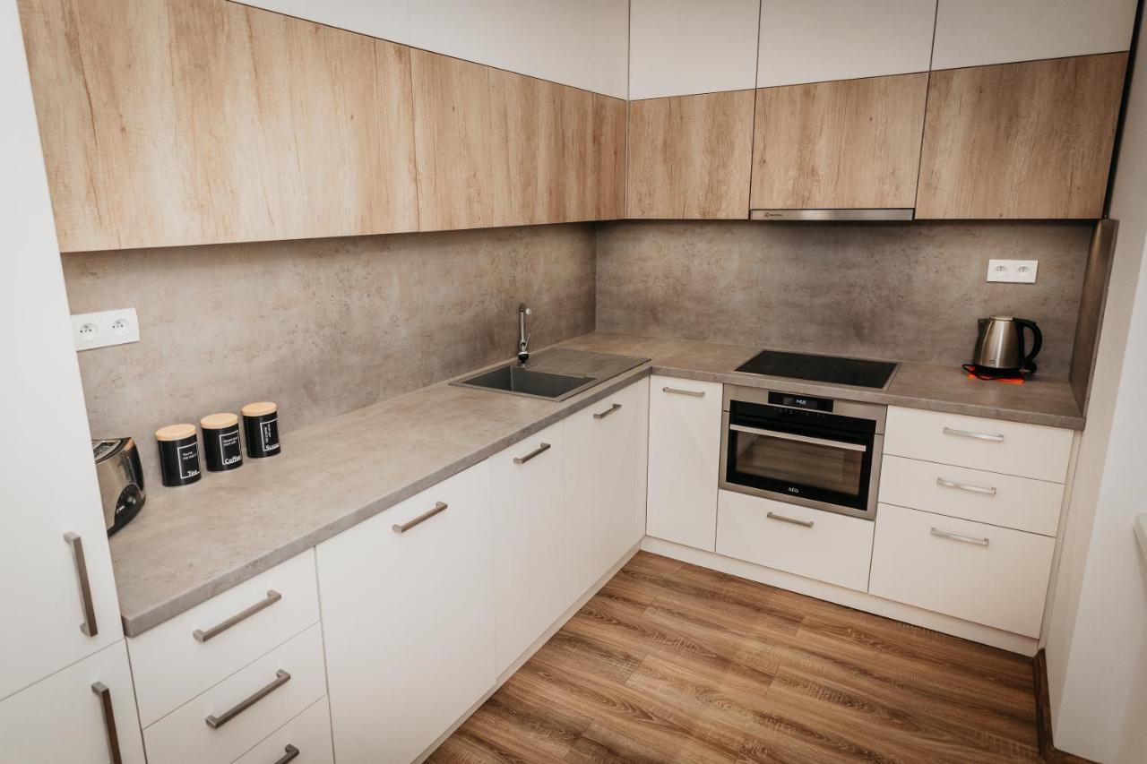 Old Town City Center Apartment 2 - Private Parking Included Kassa Kültér fotó